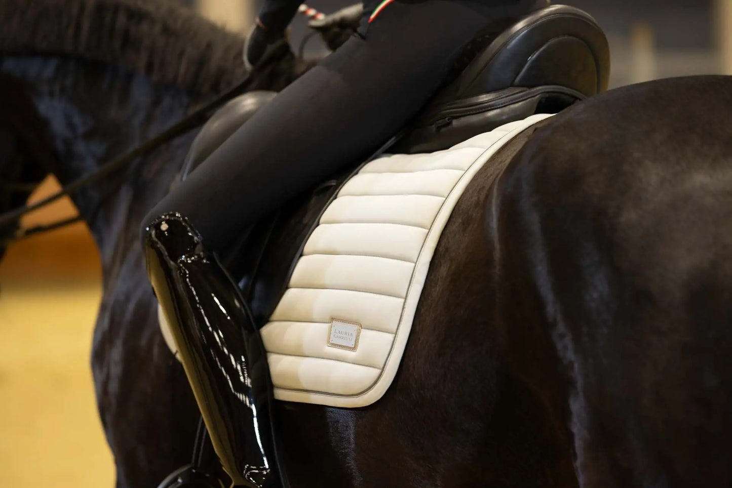 Mantilla Livigno Elegance HKM-Rincón del Valle