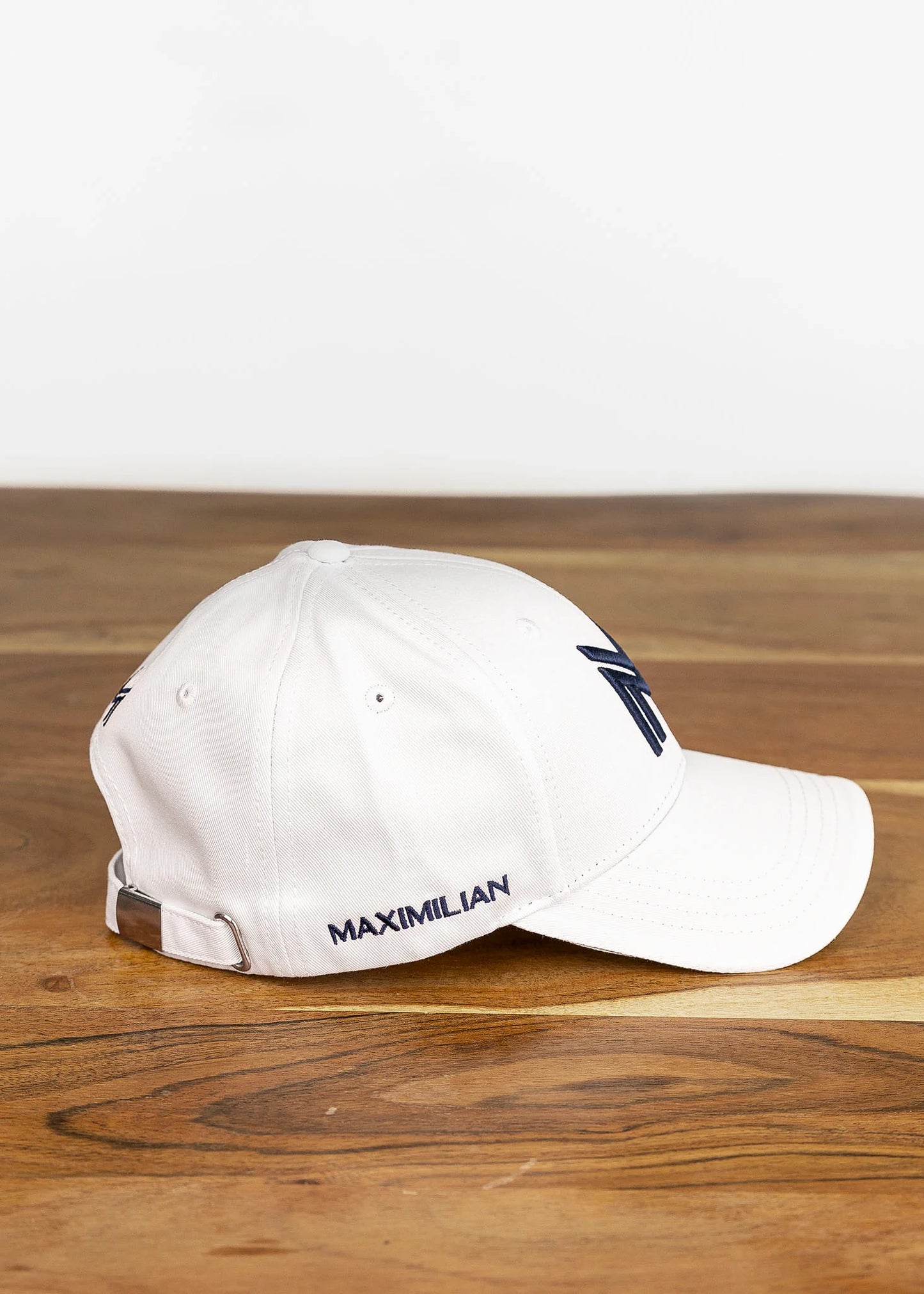 Gorra (White/Navy)