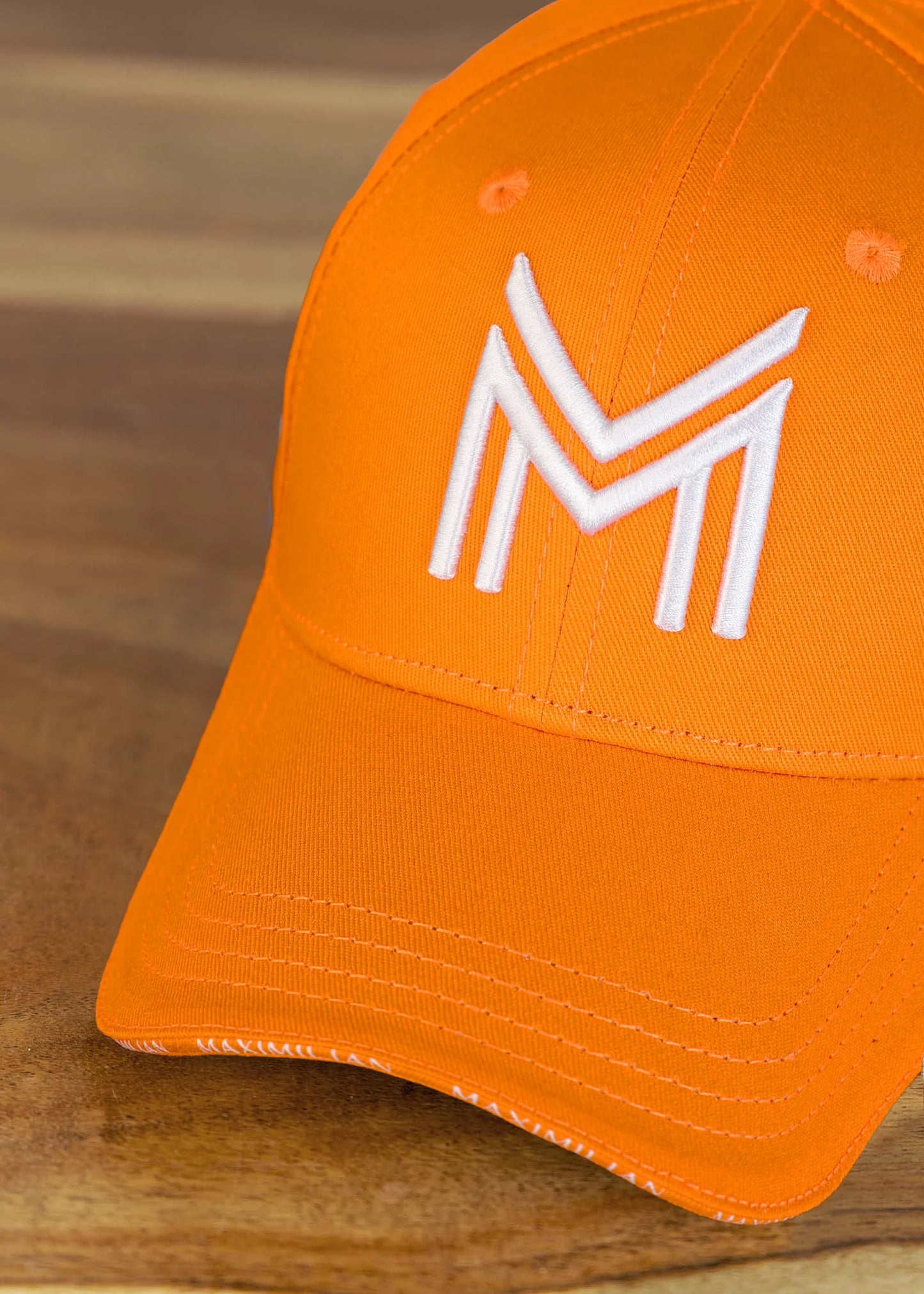 Gorra (Orange/White)