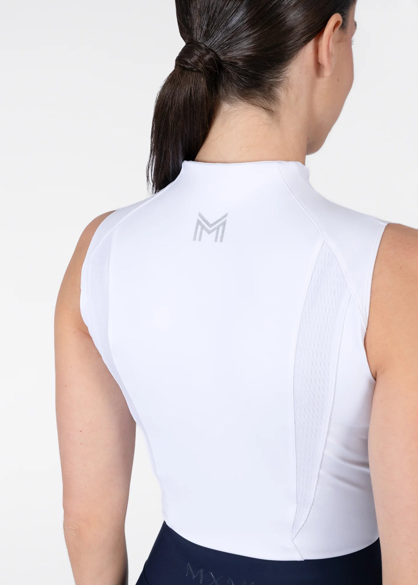 Base Layer Frame Sin Mangas Maximilian White