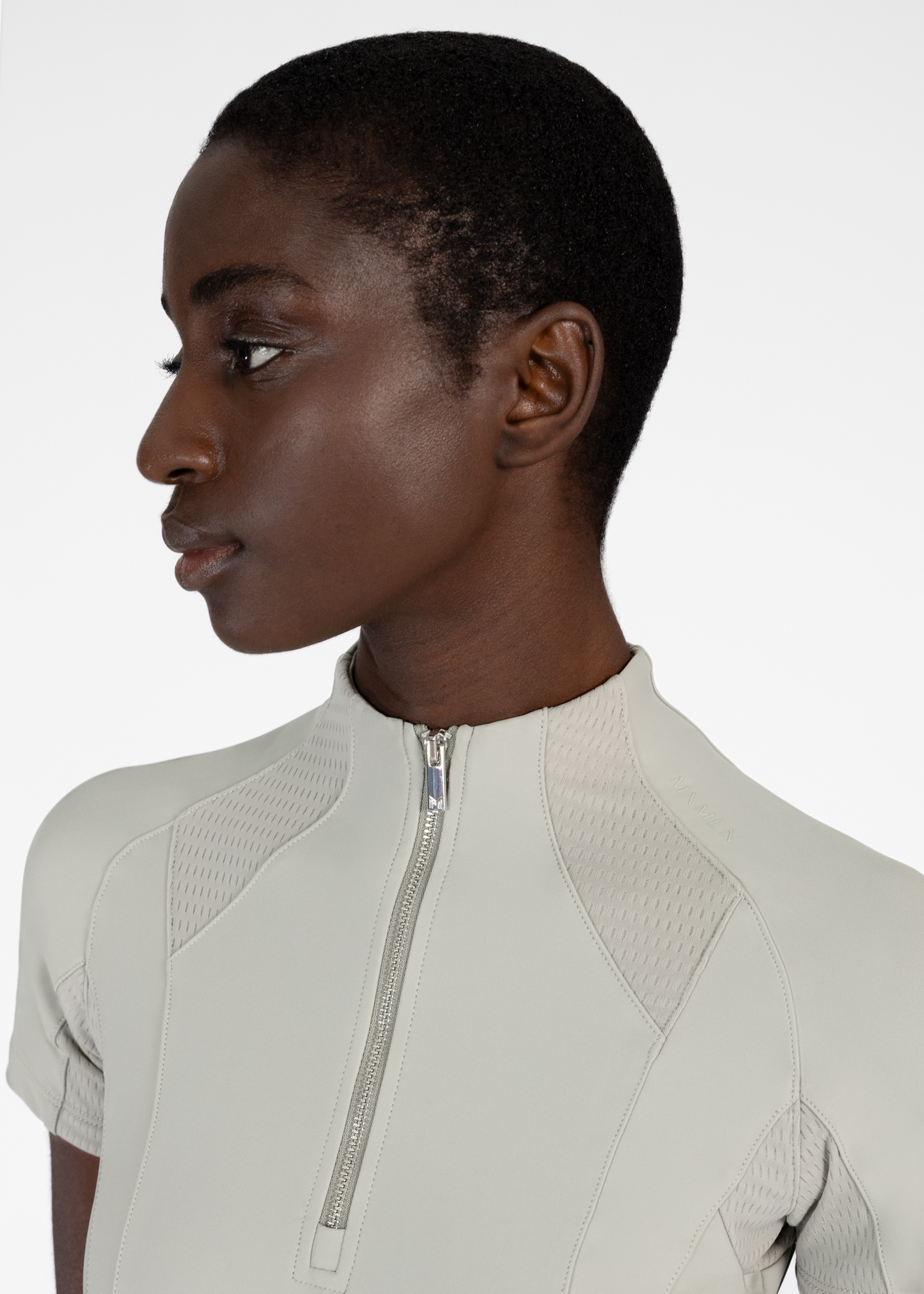 Base Layer Frame Manga Corta Maximilian Laurel