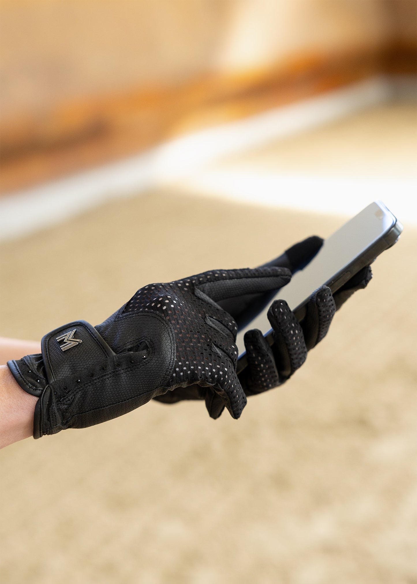 Producto ecuestre Maximilian Equestrian Ava Riding Gloves (Black) detalle 5