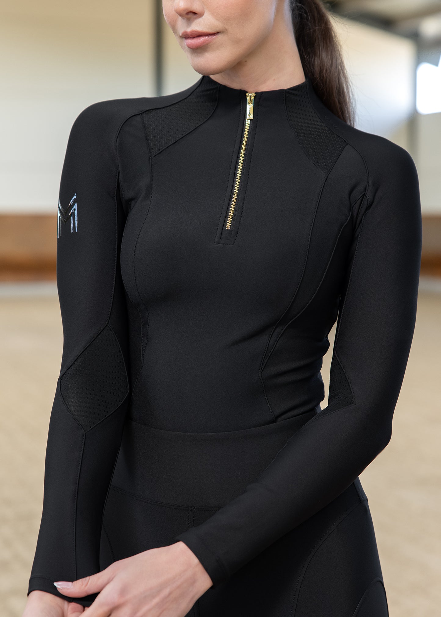 Base Layer Frame Manga Larga Maximilian Negro