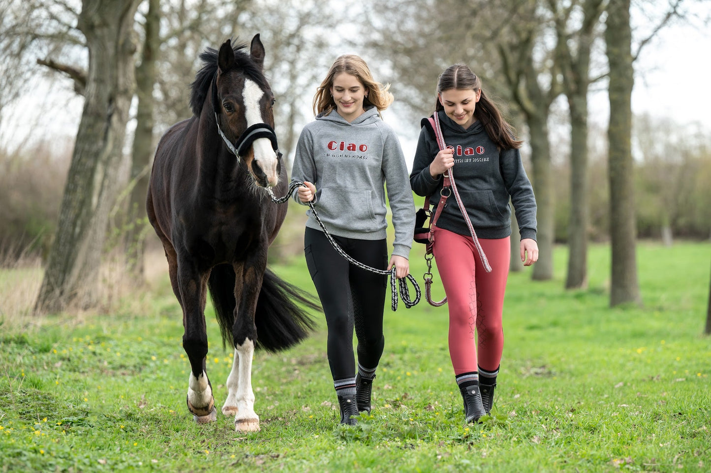Accesorio ecuestre Hoodies HKM Hoody Ruby para equitación - vista 4