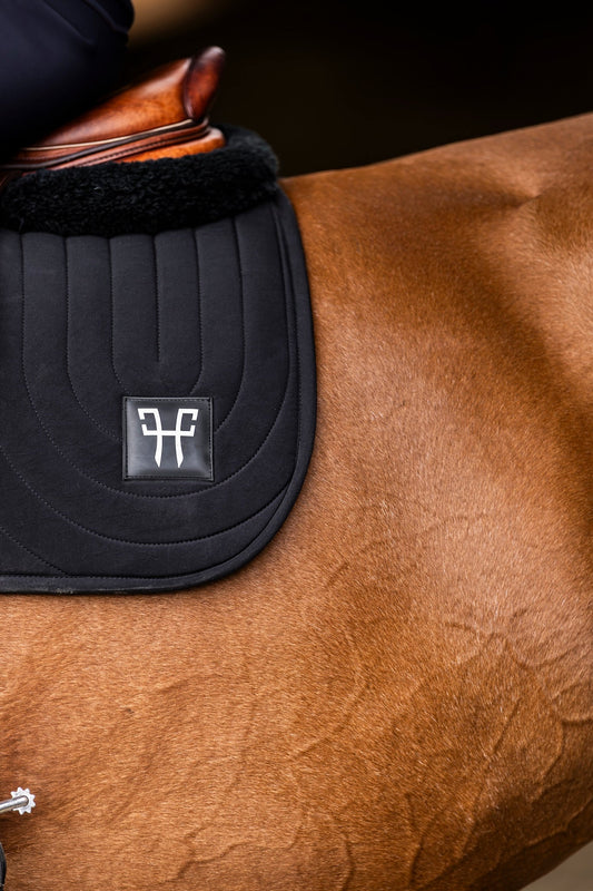Competition Set Riding mantilla and Earnet Horse Pilot para equitación - vista 2