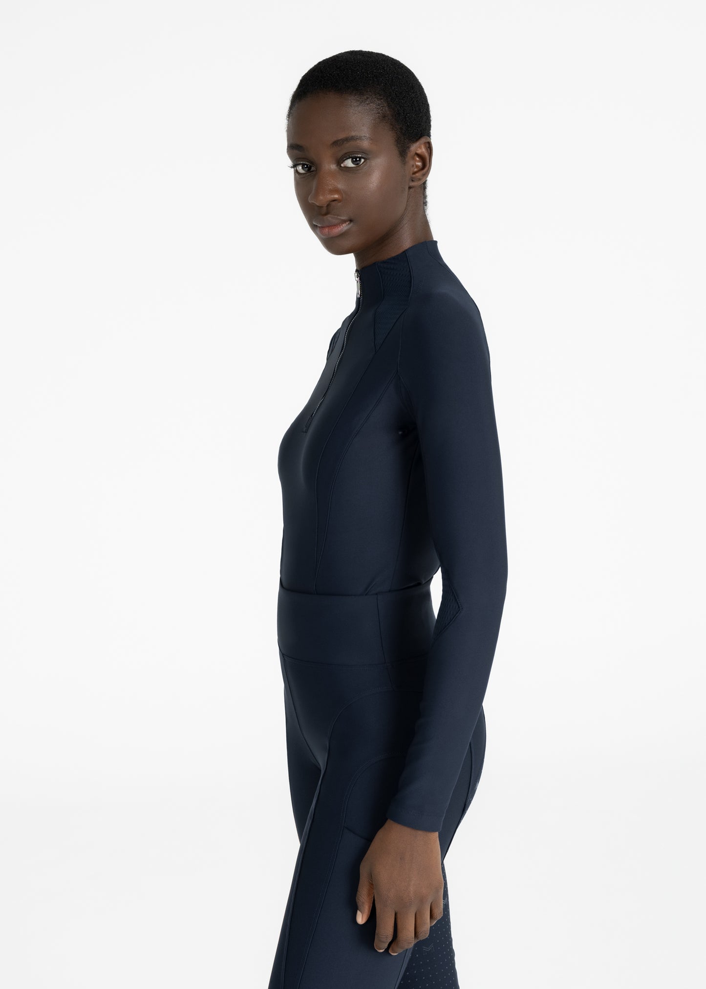 Base Layer Frame Manga Larga Maximilian Atlantic