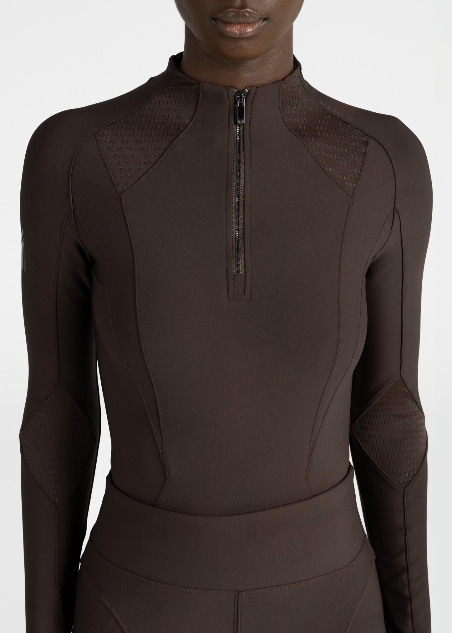 Base Layer Frame Manga Larga Maximilian Chocolate