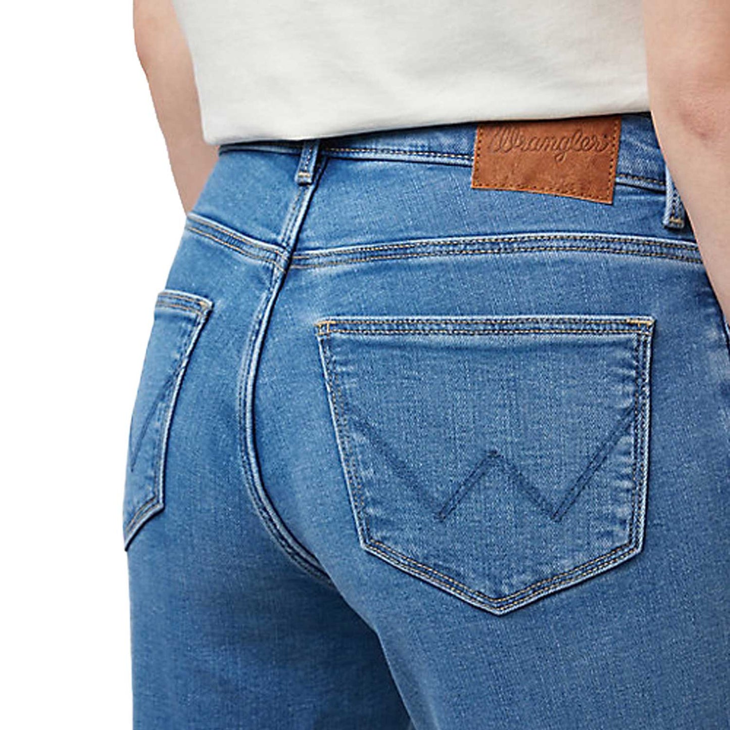 Jeans de hombre Wrangler modelo "Straight Aurelia" lavado