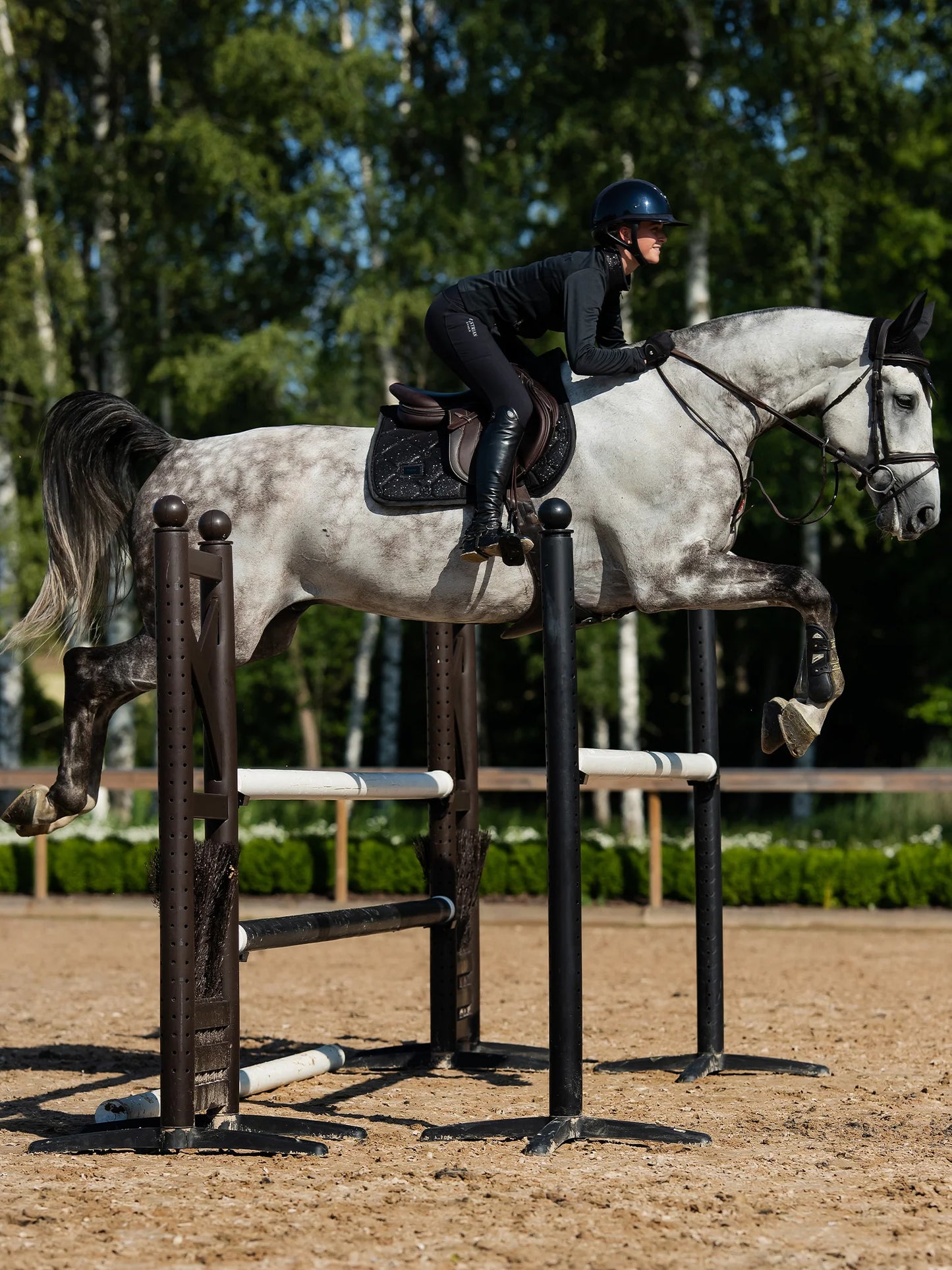 Mantilla All Black Glimmer Equestrian Stockholm (Salto)