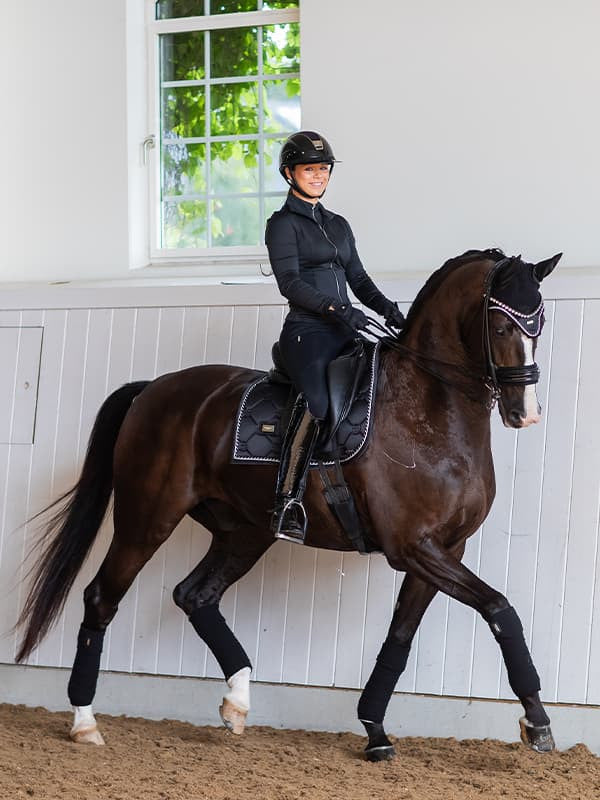 Mantilla Black Edition Equestrian Stockholm-Rincón del Valle