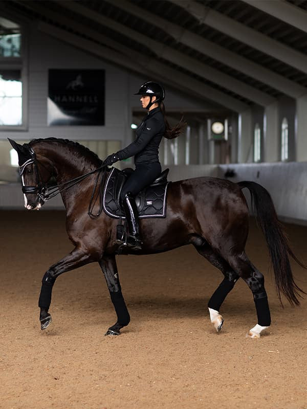 Mantilla Black Edition Equestrian Stockholm-Rincón del Valle