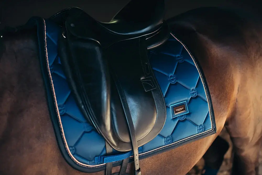 Mantilla de Doma Monaco Blue Equestrian Stockholm-Rincón del Valle