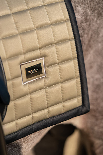 Dressage Saddle Pad Sportive Equestrian Stockholm Dressage Saddle Pad detalle 4