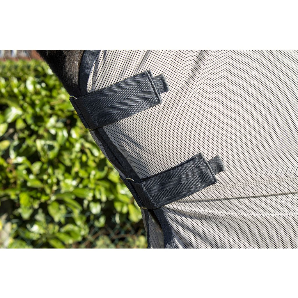 Manta para caballo HKM Style Ride on Fly Sheet Fringes Style with removable detalle 4