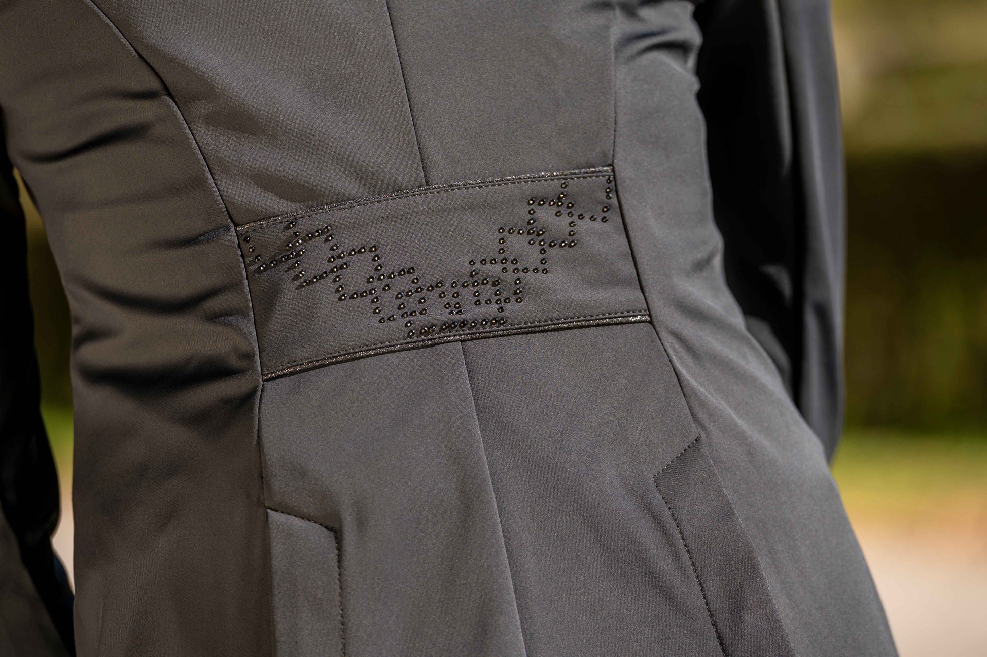 Show Jackets HKM Women´s Competition Jacket Aurora detalle 2