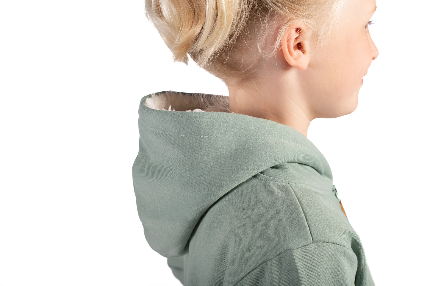 Chaqueta Mia – Abrigo y comodidad HKM