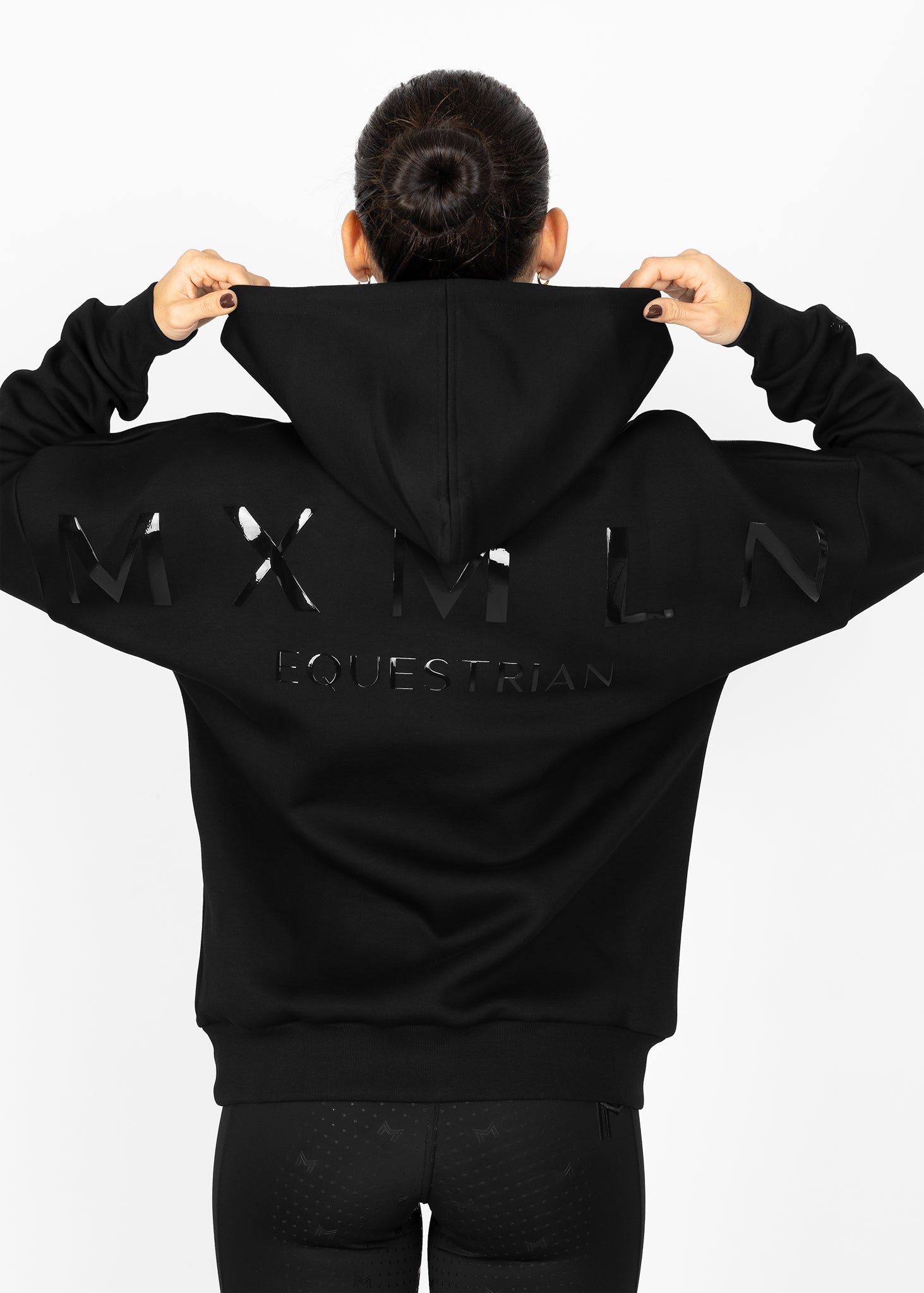 Producto ecuestre Maximilian Equestrian Icon Oversized Hoodie (Black) detalle 2
