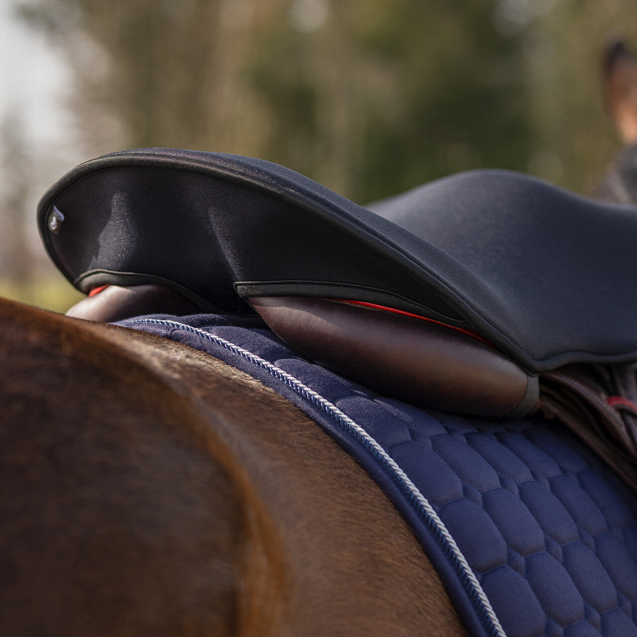 Mantillas silla seat cover memory espuma QHP para equitación - vista 5