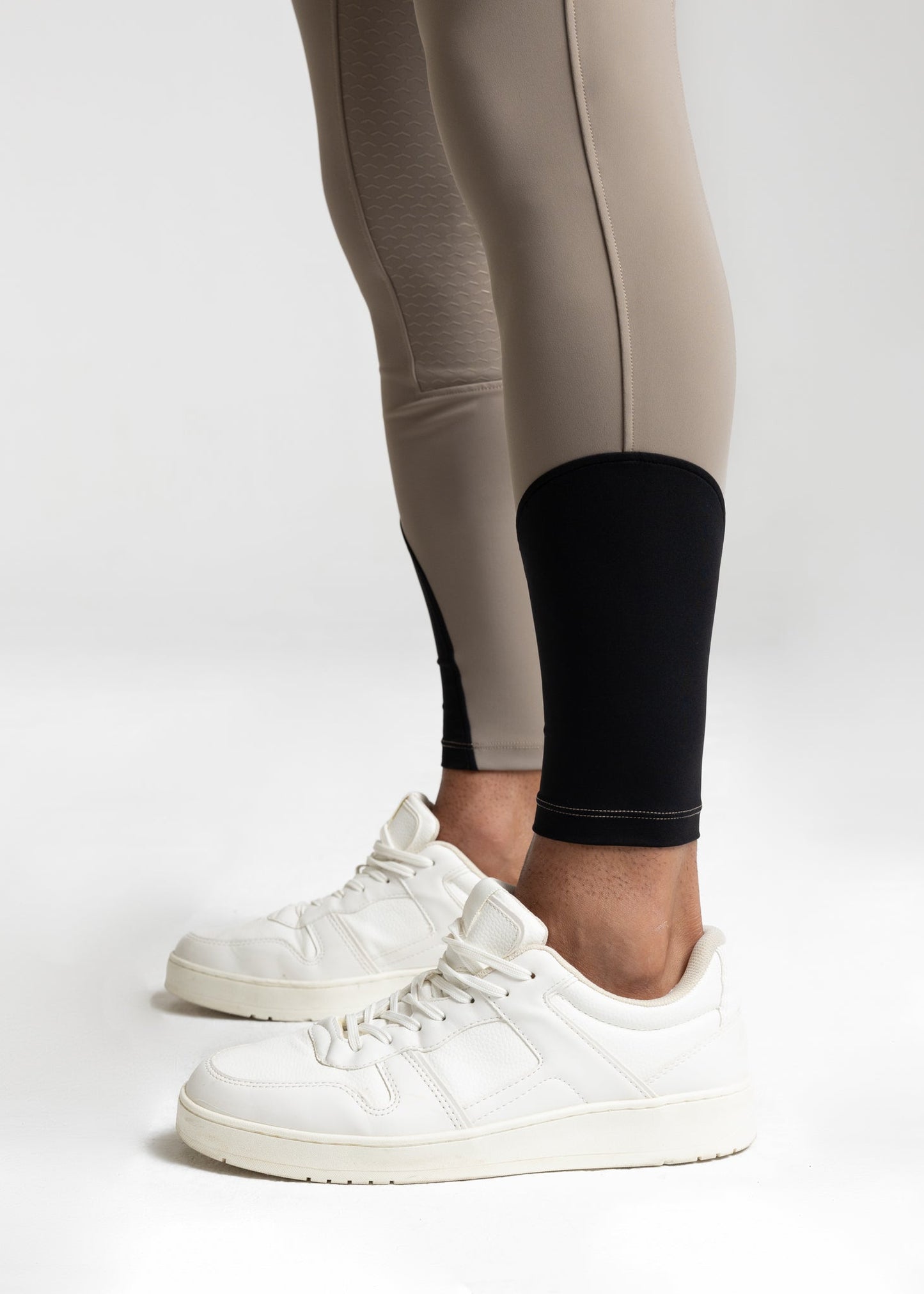 Producto ecuestre Maximilian Equestrian Performance Breeches (Taupe) detalle 6