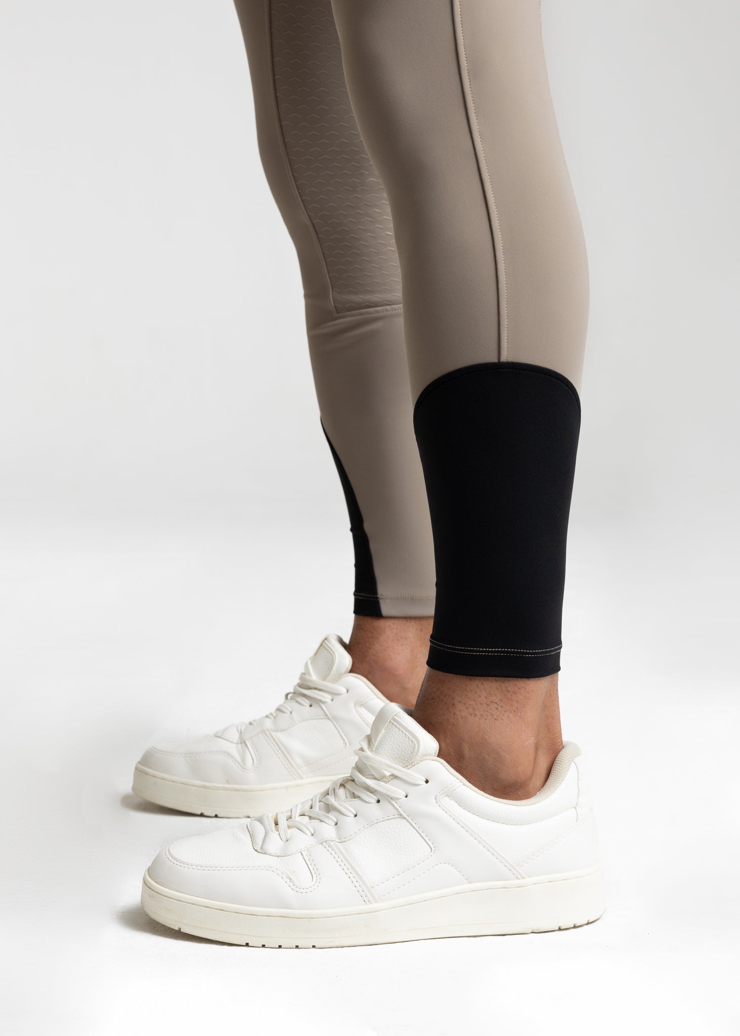 Producto ecuestre Maximilian Equestrian Performance Breeches (Taupe) detalle 6