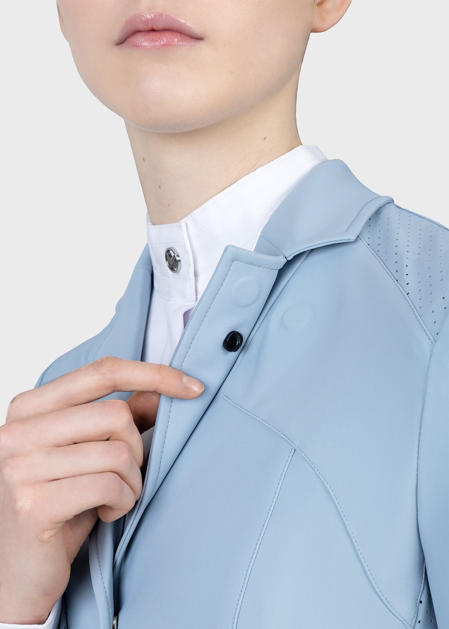 Producto ecuestre Maximilian Equestrian Aura Show Jacket (Aqua) detalle 12