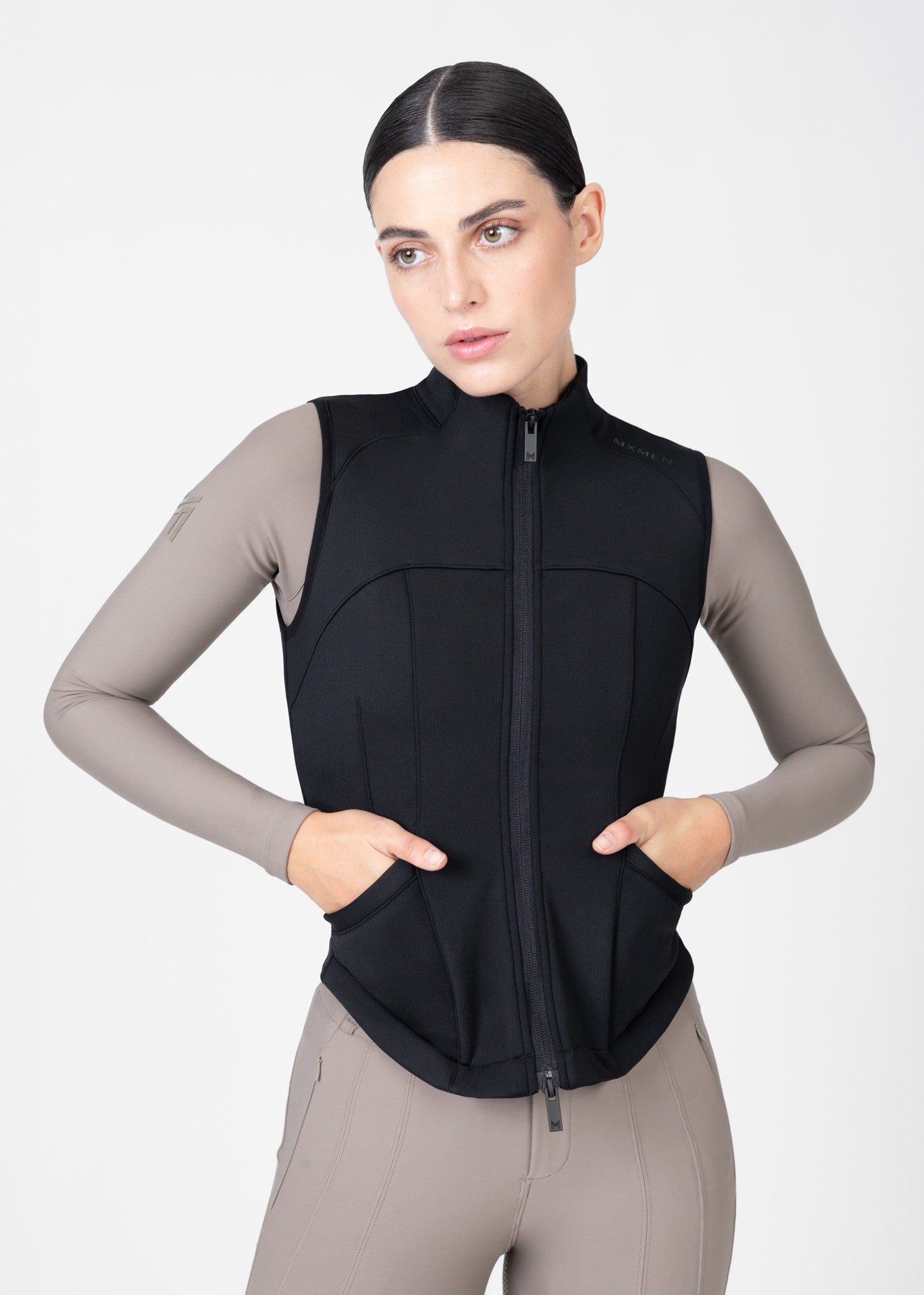 Camiseta técnica Maximilian Equestrian Fit Technical Vest (Black) detalle 6