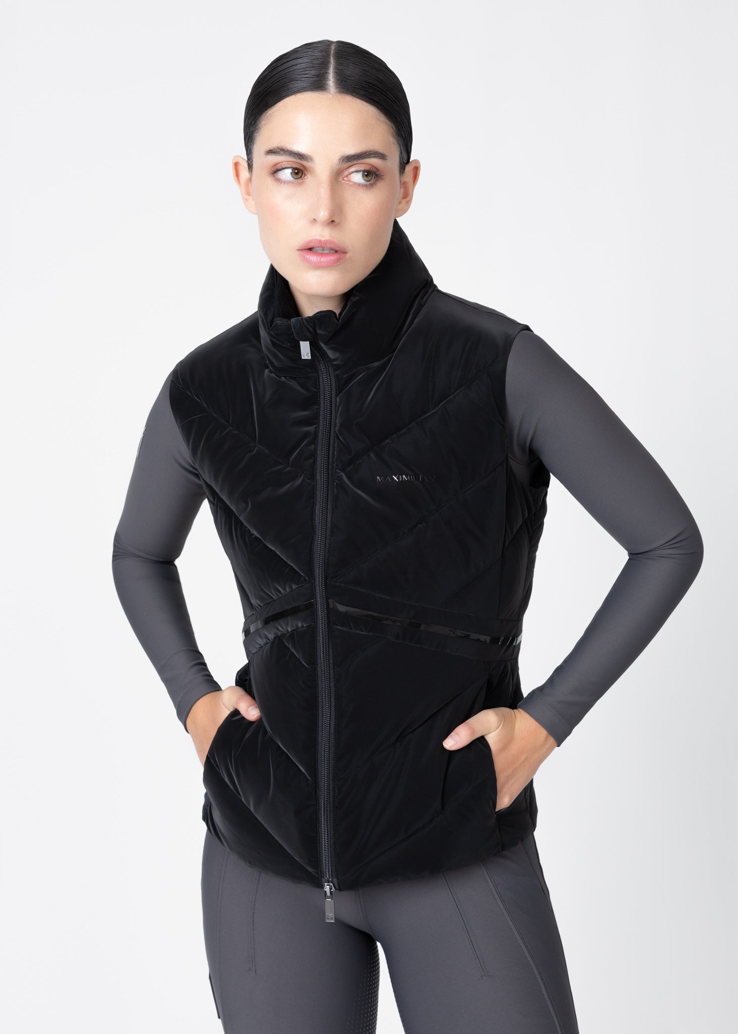 Camiseta técnica Maximilian Equestrian Astro Puffer Vest (Black) detalle 2