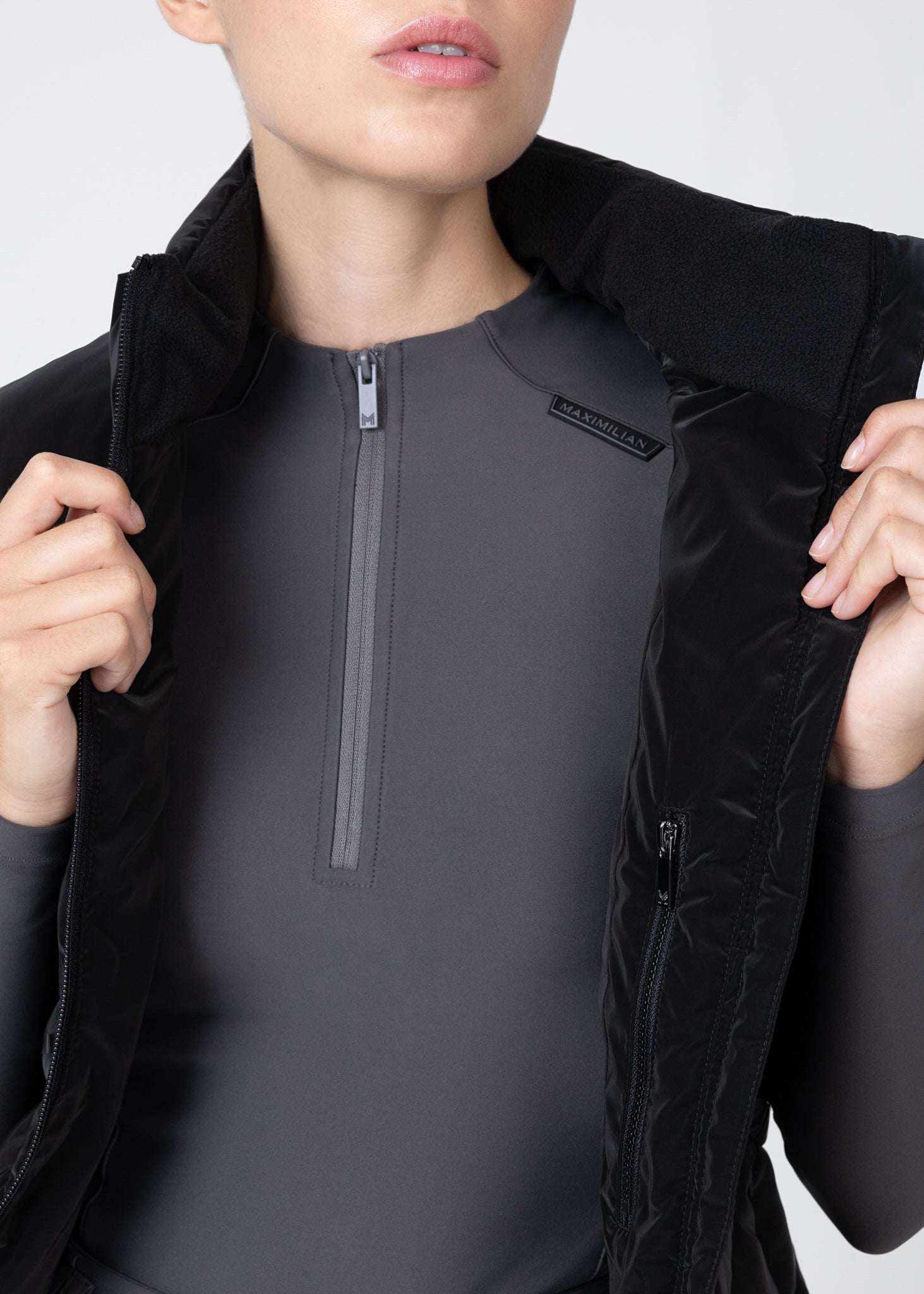 Camiseta técnica Maximilian Equestrian Astro Puffer Vest (Black) detalle 8