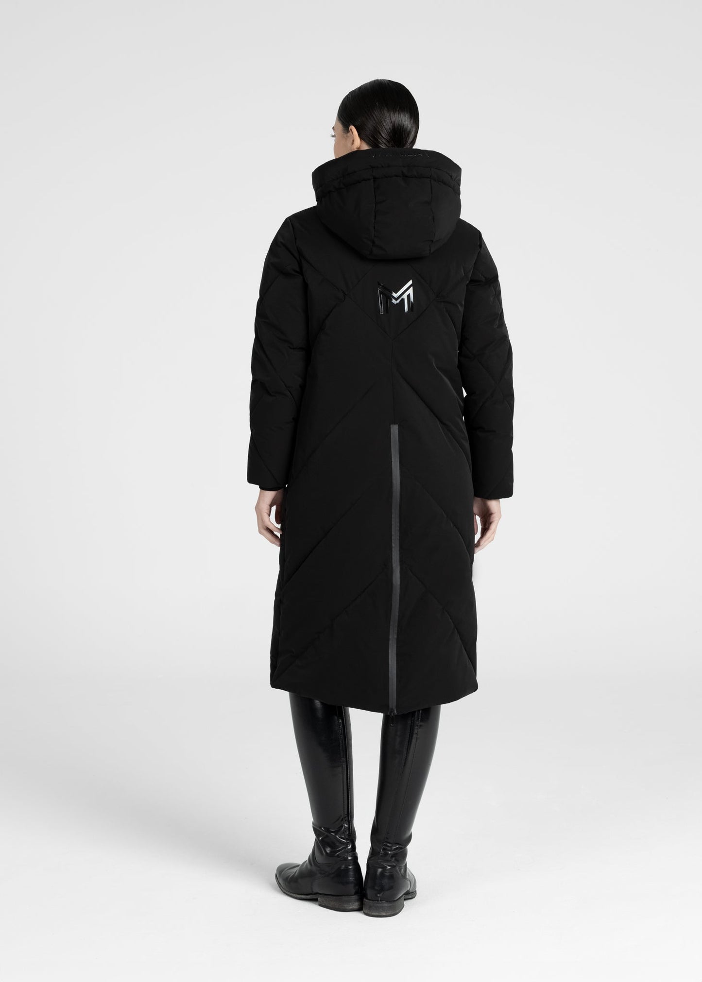 Camiseta técnica Maximilian Equestrian Global Puffer Jacket (Black) detalle 4