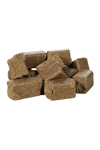 Accesorio ecuestre Golosinas Caballos Hierbas 750 g HKM para equitación - vista 3