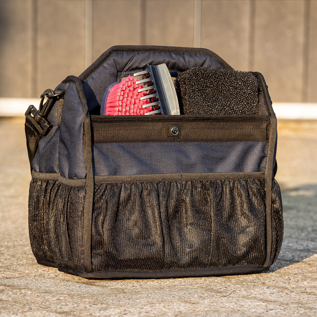 bolsa de limpieza con Mesh parte inferior QHP para equitación - vista 13