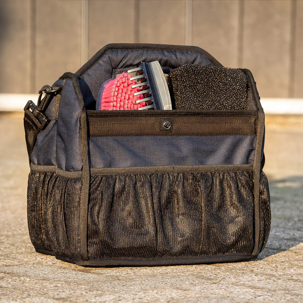 bolsa de limpieza con Mesh parte inferior QHP para equitación - vista 14