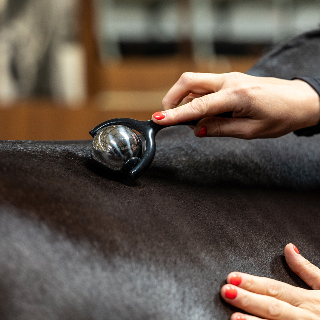 Accesorio ecuestre Caballo Massage Roller QHP para equitación - vista 15