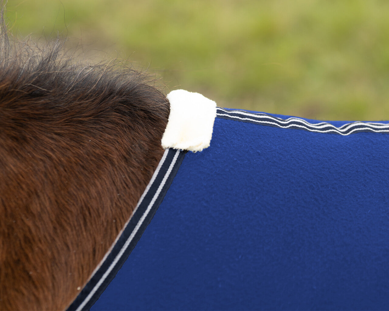 Mantas exteriores Forro polar rug Shetland con correas cruzadas QHP para equitación - vista 12