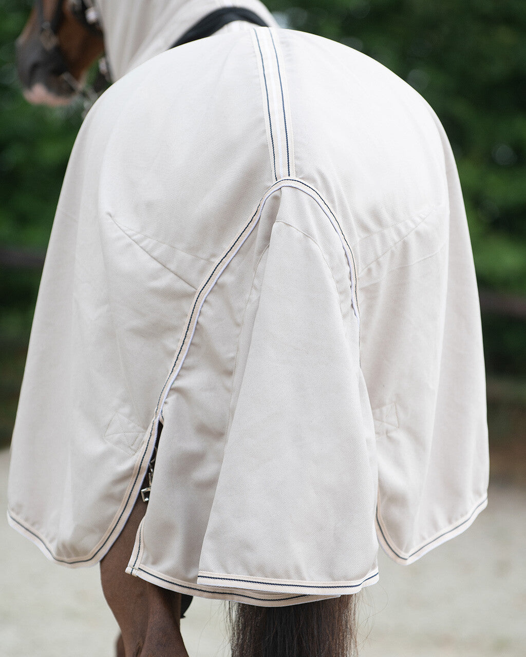 Mantas exteriores Eczema rug hoodie QHP para equitación - vista 32