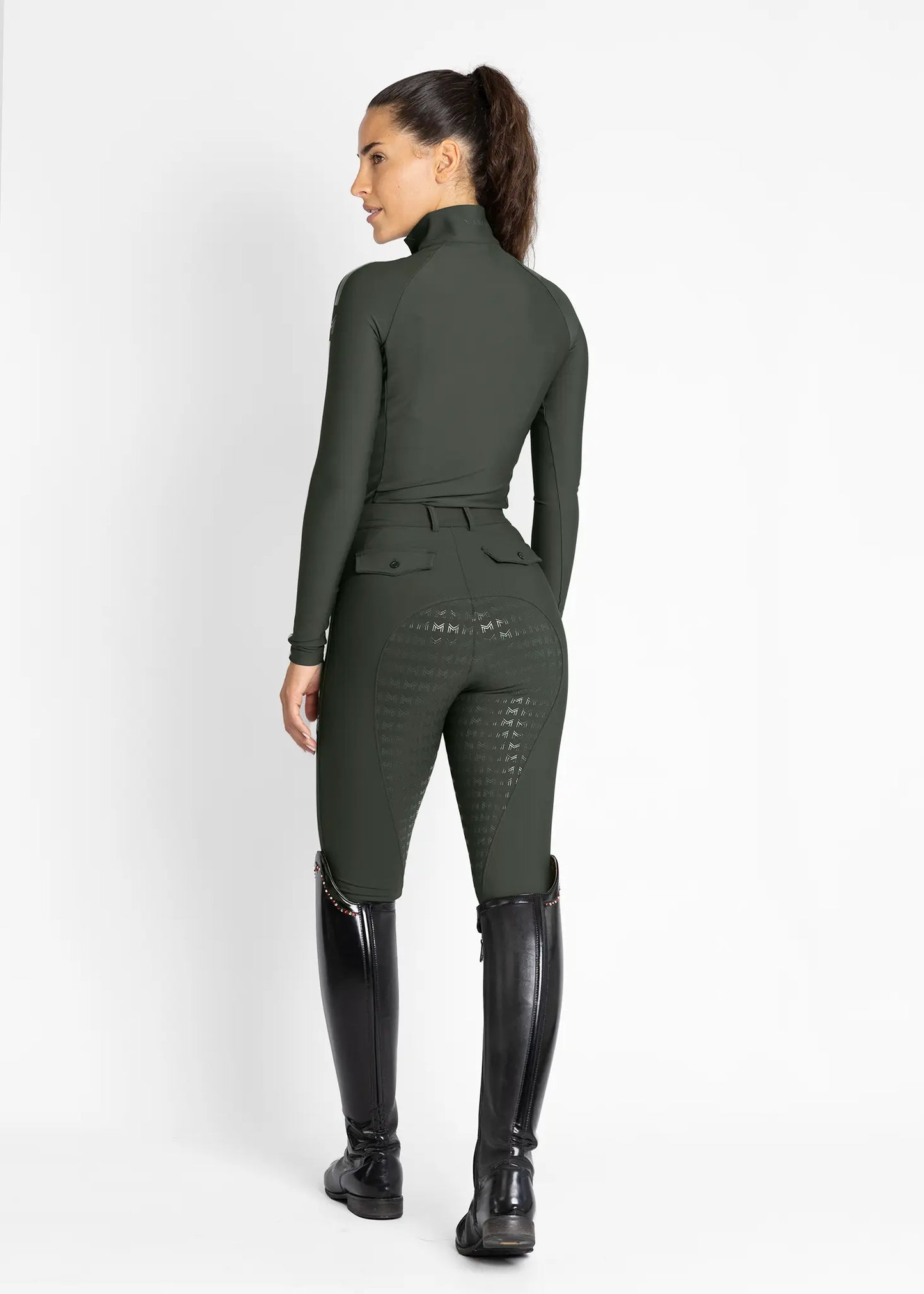 Base Layer Maximilian