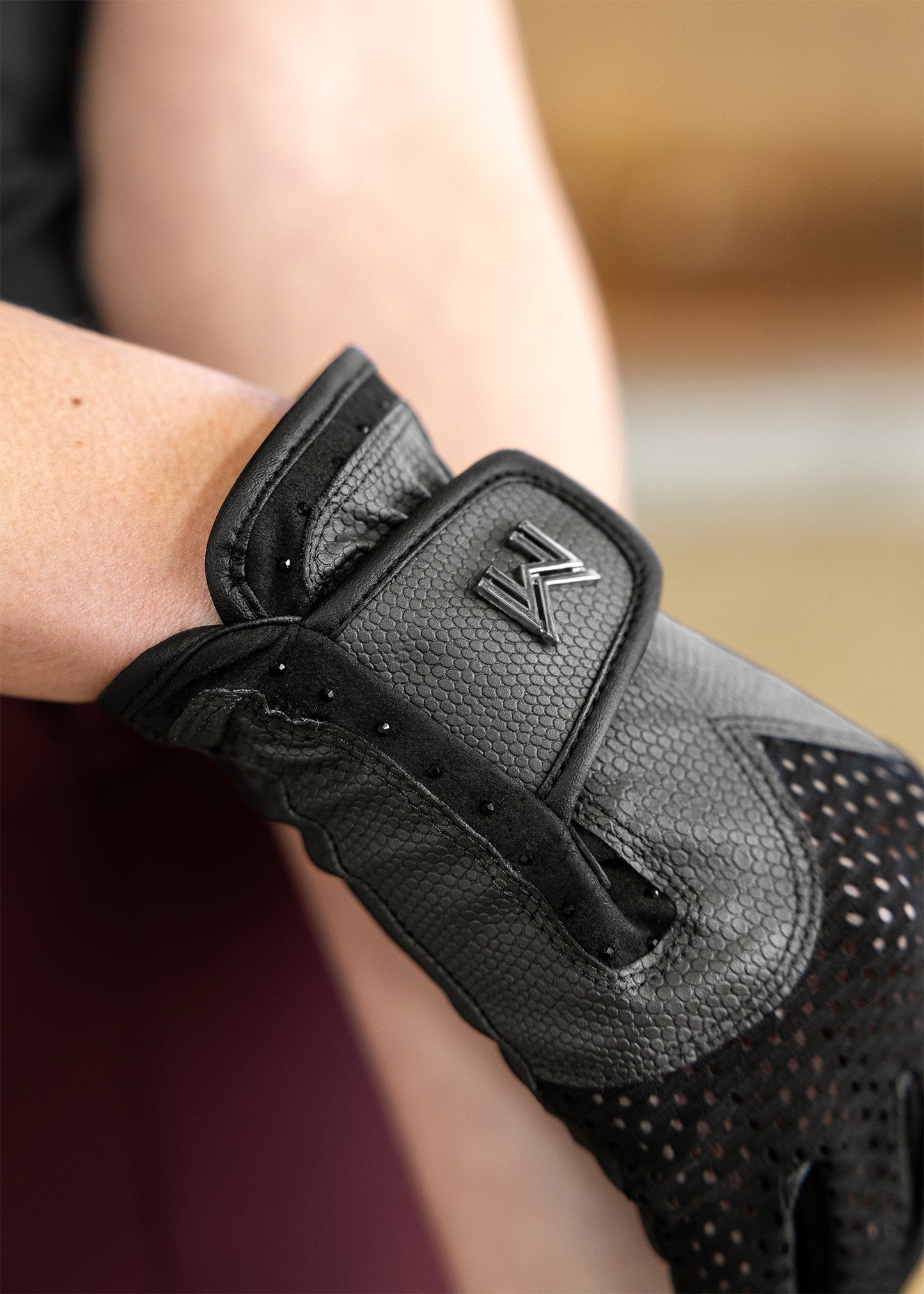 Producto ecuestre Maximilian Equestrian Ava Riding Gloves (Grey/Black) detalle 4