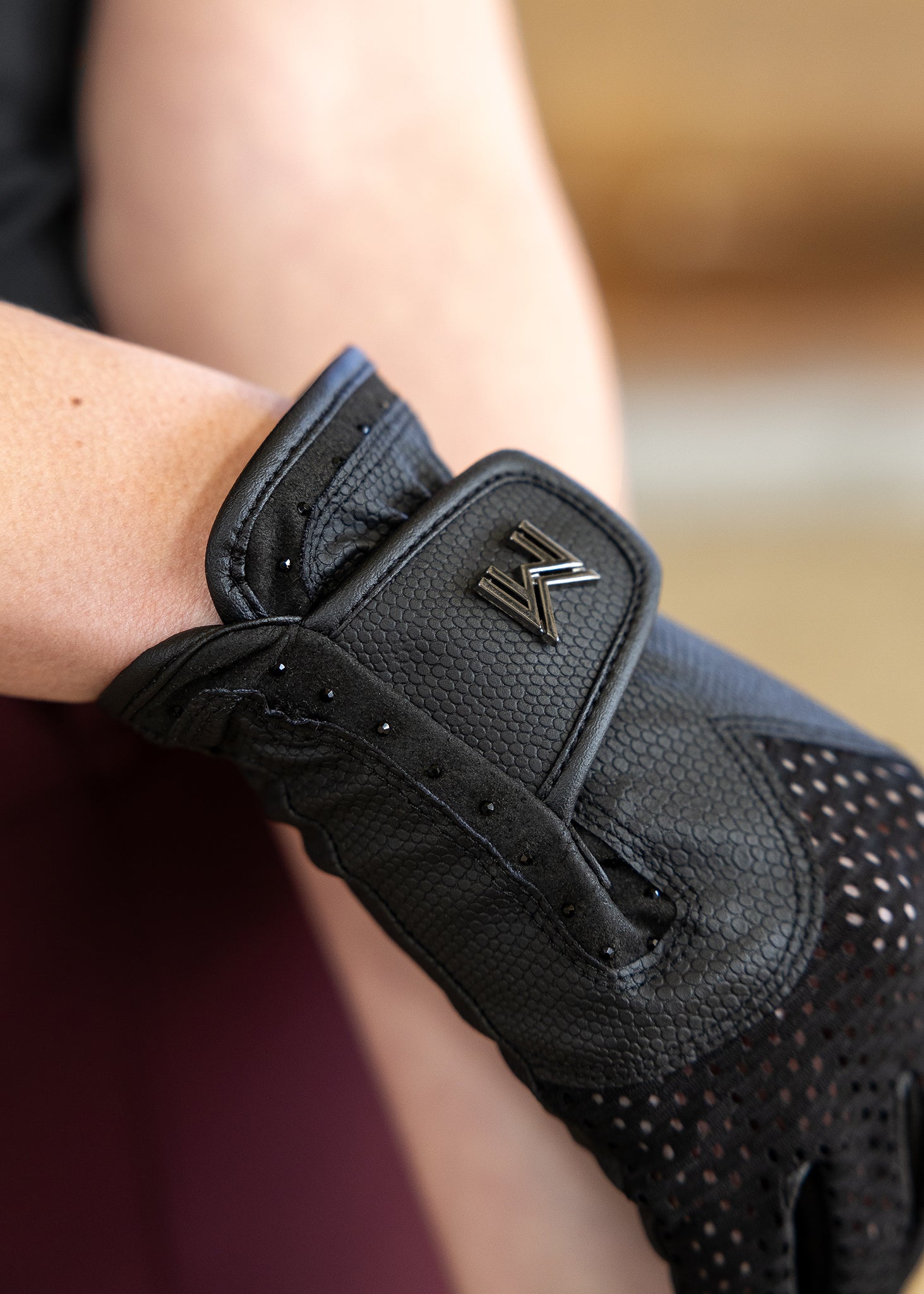 Producto ecuestre Maximilian Equestrian Ava Riding Gloves (Black) detalle 4