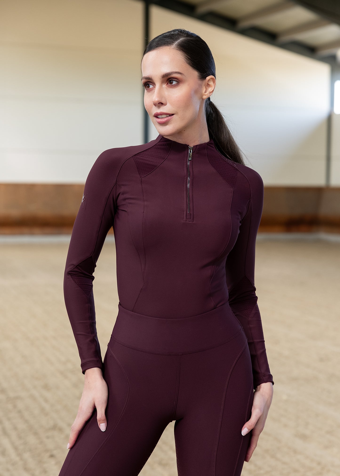 Base Layer Frame Manga Larga Maximilian Burgundy