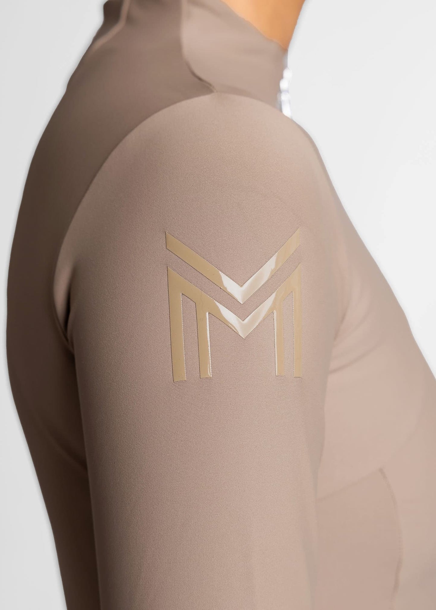 Base Layer Maximilian