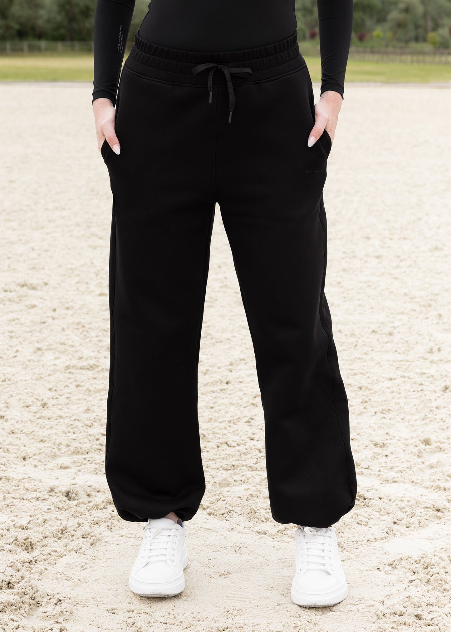 Producto ecuestre Maximilian Equestrian Icon Sweatpants (Black) detalle 6