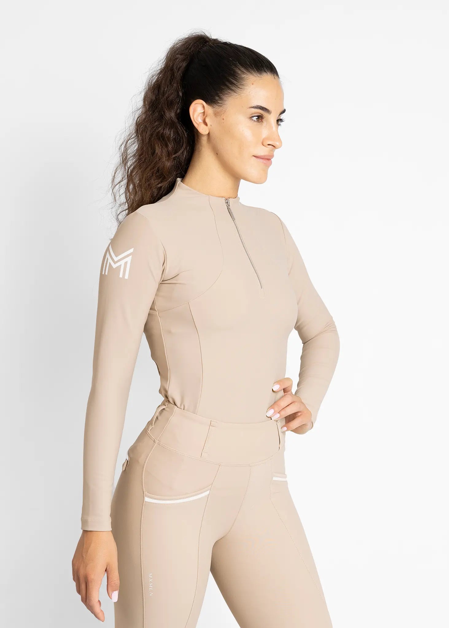 Base Layer Maximilian