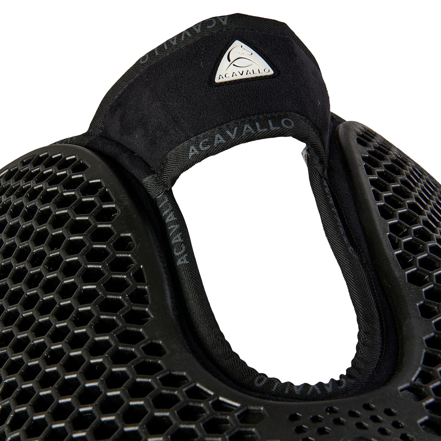 Compensador MF-S WFS con gamuza de oveja posterior, gel hexagonal, alza delantera Acavallo - Negro