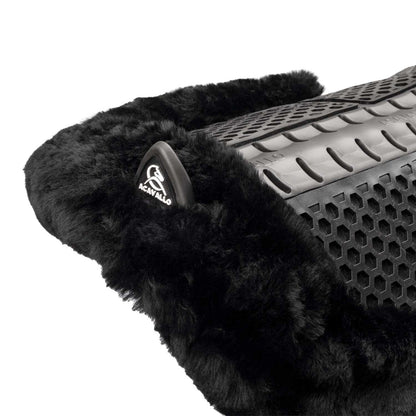 Compensador Pluma EVA withers free Aero Balance gel pad cut out flat con borreguillo Acavallo - Negro