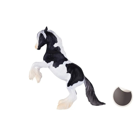 Accesorio ecuestre Caballo Gypsy Vanner Stallion Mojo para equitación