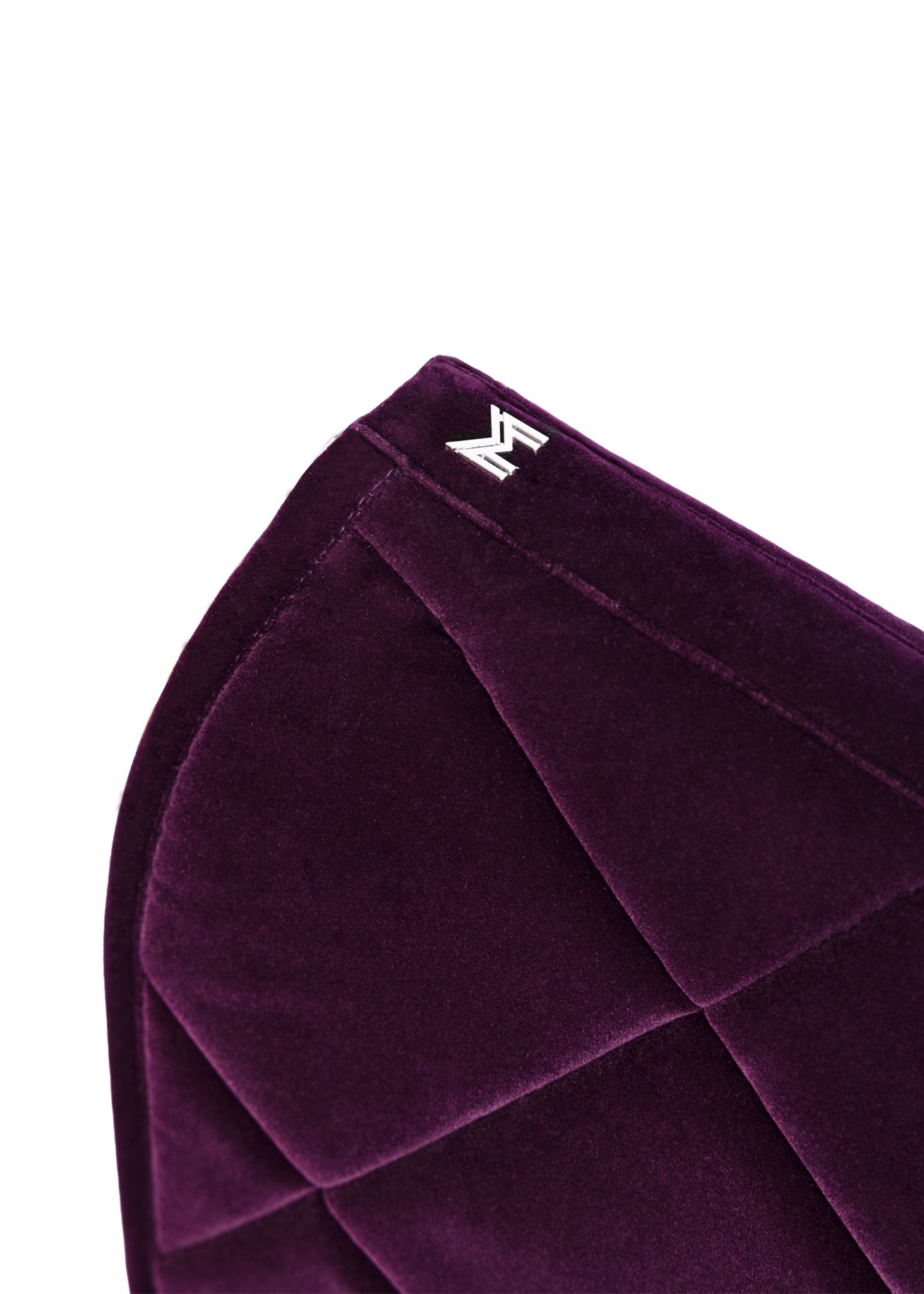 Producto ecuestre Maximilian Equestrian Velvet Jumping Saddle Pad (Amethyst) detalle 7