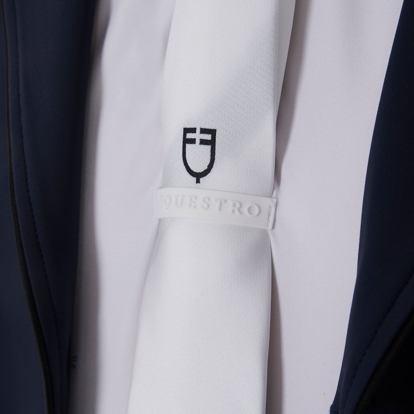 Corbata de competición con logo bordado Equestro - Blanco