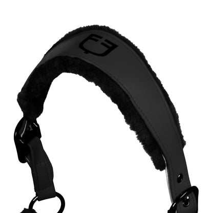 Cabezada de polipropileno con acolchado de borreguillo sintético Equestro - Negro