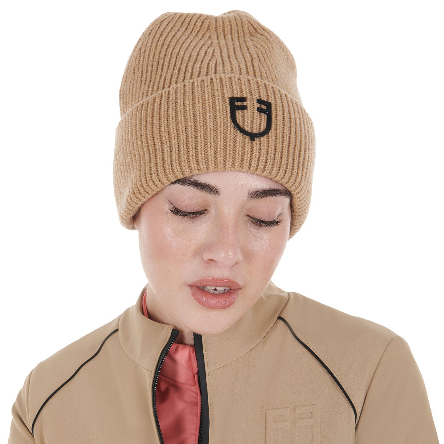 Gorro unisex de lana acanalada con logo Equestro - Cammello