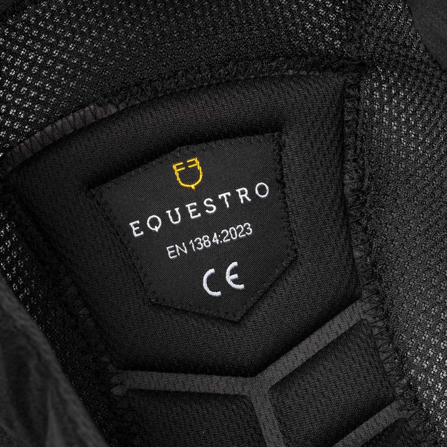 Calota para cascos ETU02003/2004 y ETW02003/2007/2012/2013/2014 Equestro - Negro